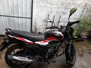 Bajaj Discover 125 2025