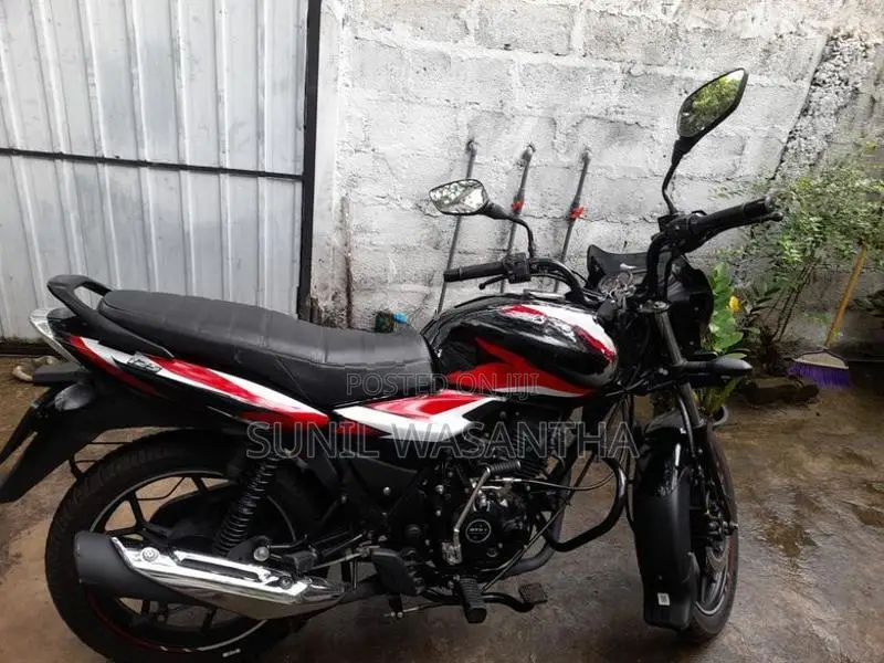 Bajaj Discover 125 2025
