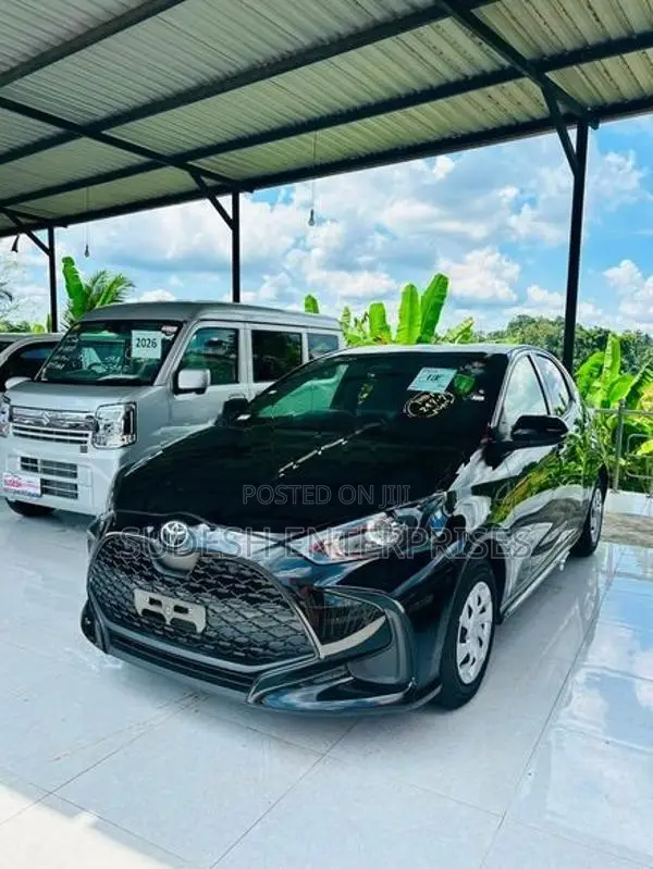 Toyota Yaris X 2024