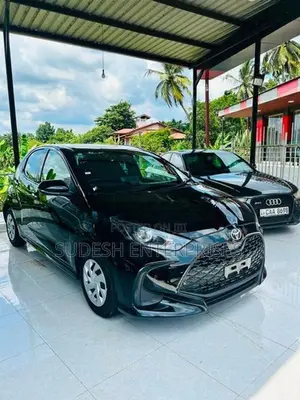 Toyota Yaris X 2024