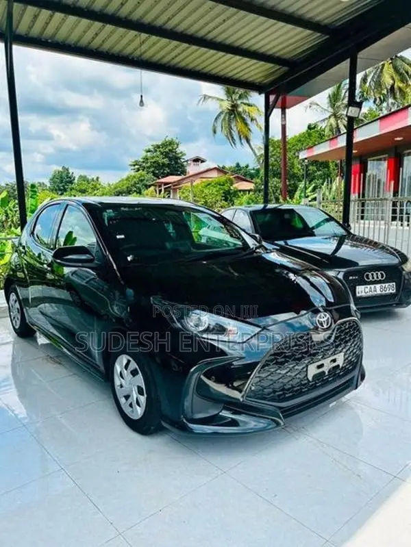 Toyota Yaris X 2024