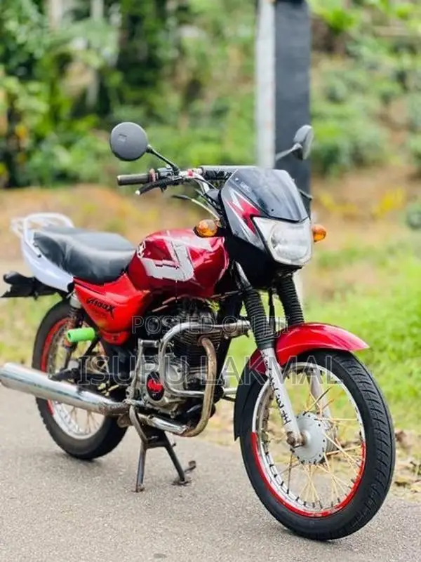 Bajaj CT100 2026