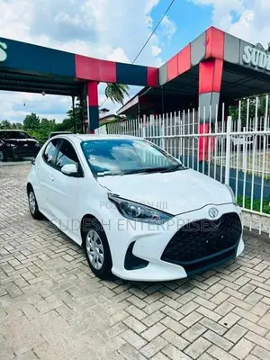 Toyota Yaris X 2024