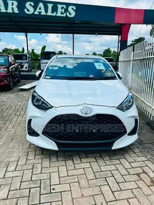 Toyota Yaris X 2024