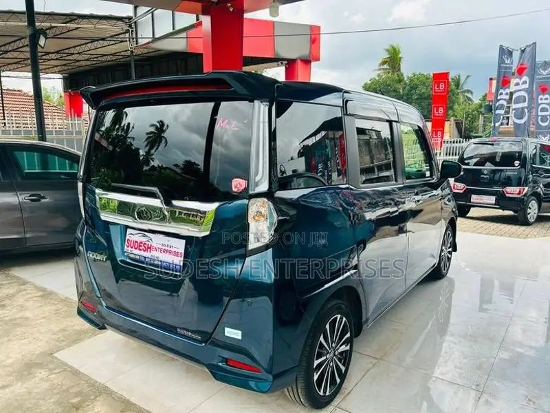 Toyota Roomy GT Turbo 2024