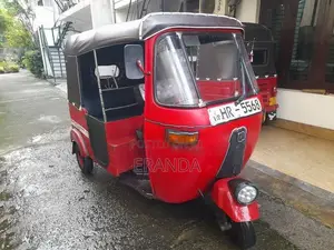 Bajaj RE 2003