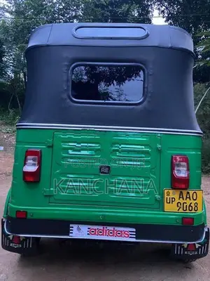 Bajaj RE 2014