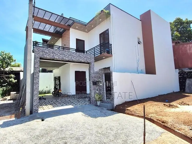 Architectural Designed Three Story House For Sale In Piliyandala