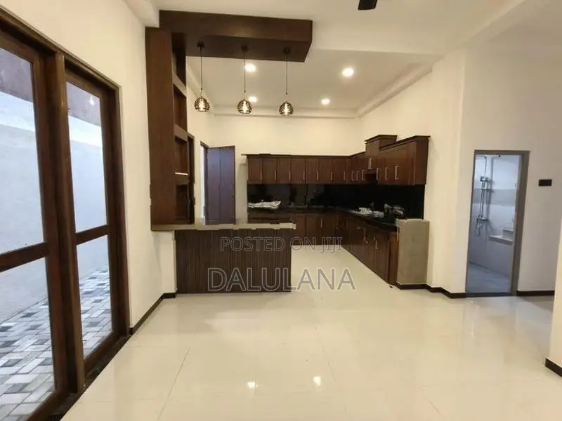 House For Sale Piliyandala