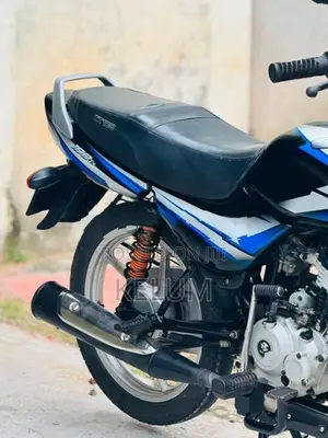 Bajaj CT100 2024
