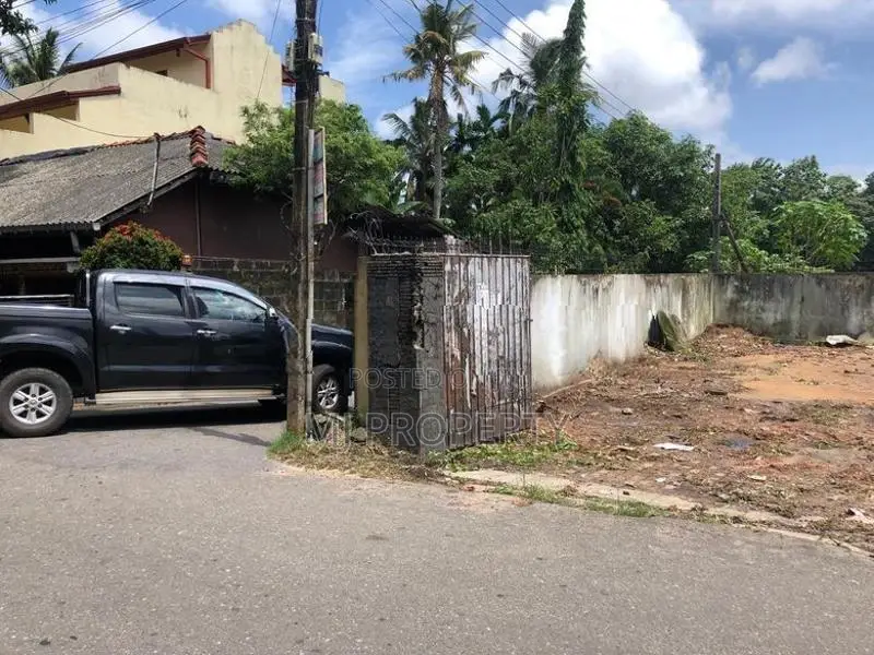 ( TS-1309) Highly Valuable Commercial Land Sale In Battaramulla