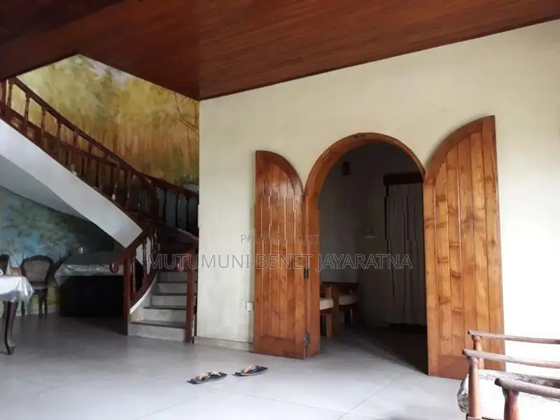 Hotel For Sale In Moratuwa
