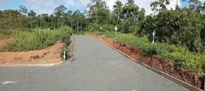 Land Plots for Sale in Peaceful Aluthwala