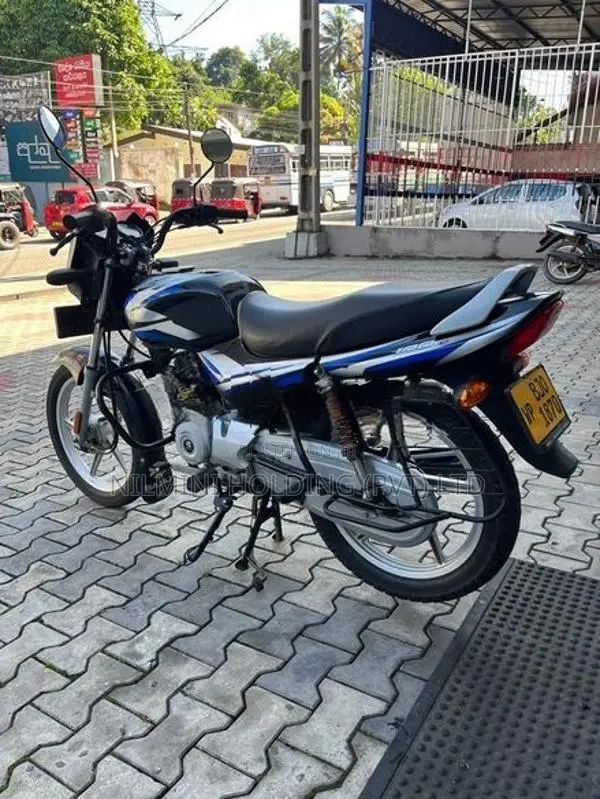 Bajaj CT100 2024