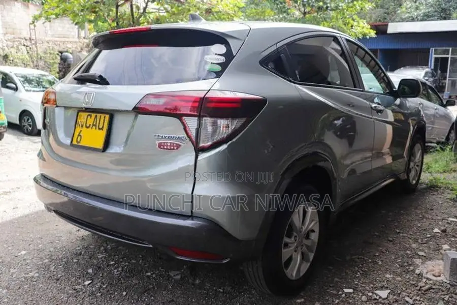 Honda Vezel 2015