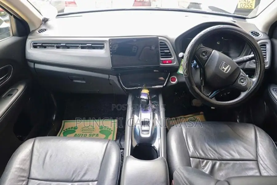 Honda Vezel 2015
