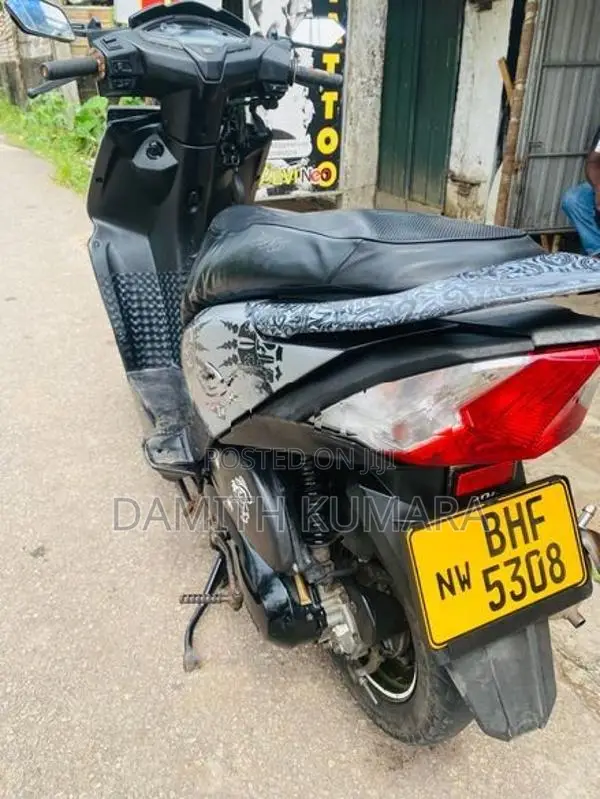 Honda Dio 2018