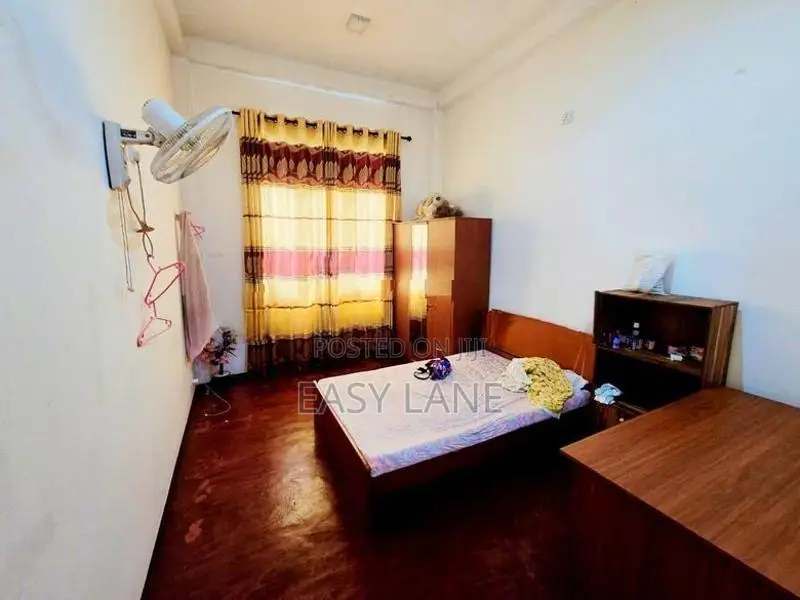 මහරගම – ගම්මාන පාර වටිනා නිවසක් විකිණීමට KM 9847 In Kadawatha