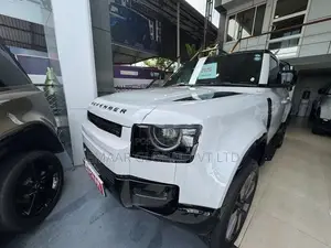 Land Rover Defender Fully Loaded Phev 2026