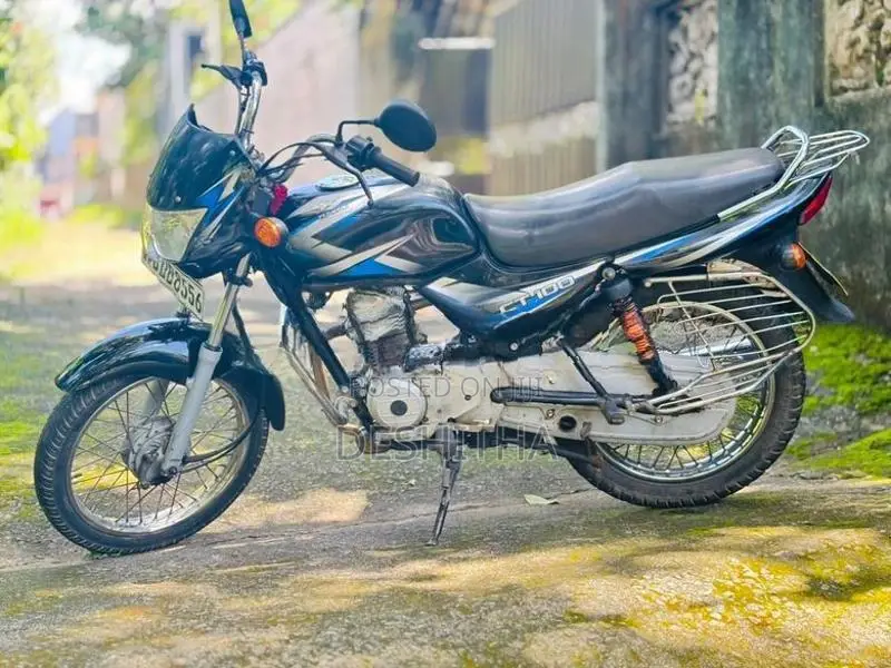 Bajaj CT100 2015