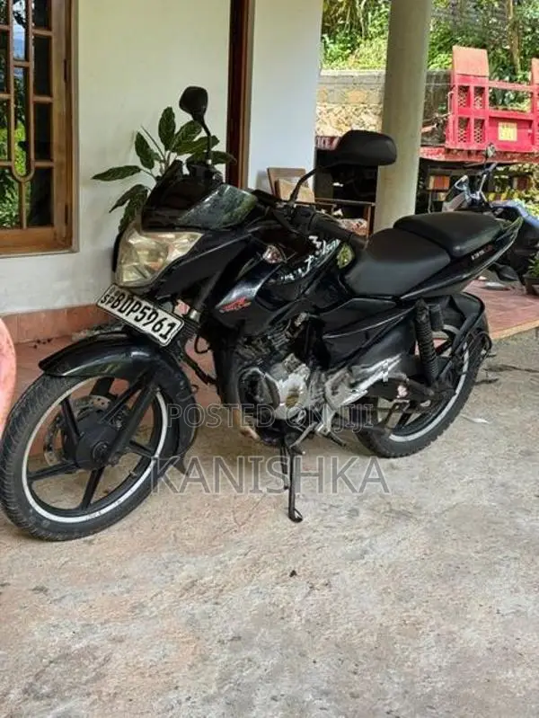 Bajaj Pulsar 135 2015