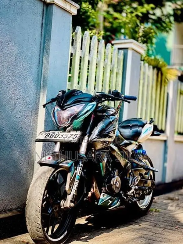 Bajaj Pulsar NS200 2018