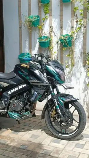 Bajaj Pulsar NS200 2018
