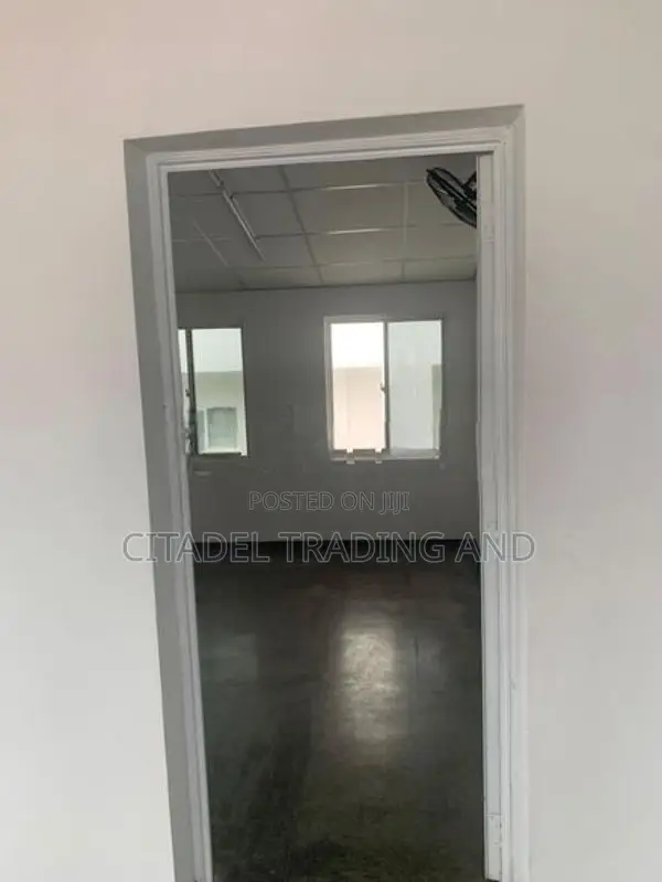 5 Story Building For Rent In Colombo 6 - CC928
