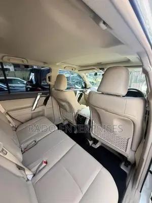 Toyota Land Cruiser Prado Black Edition 2023