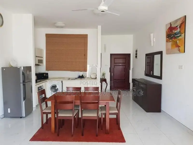Spacious 2 BR apartment for rent in Mount lavinia
