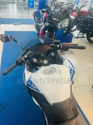 Bajaj Pulsar RS200 Brand New 2026