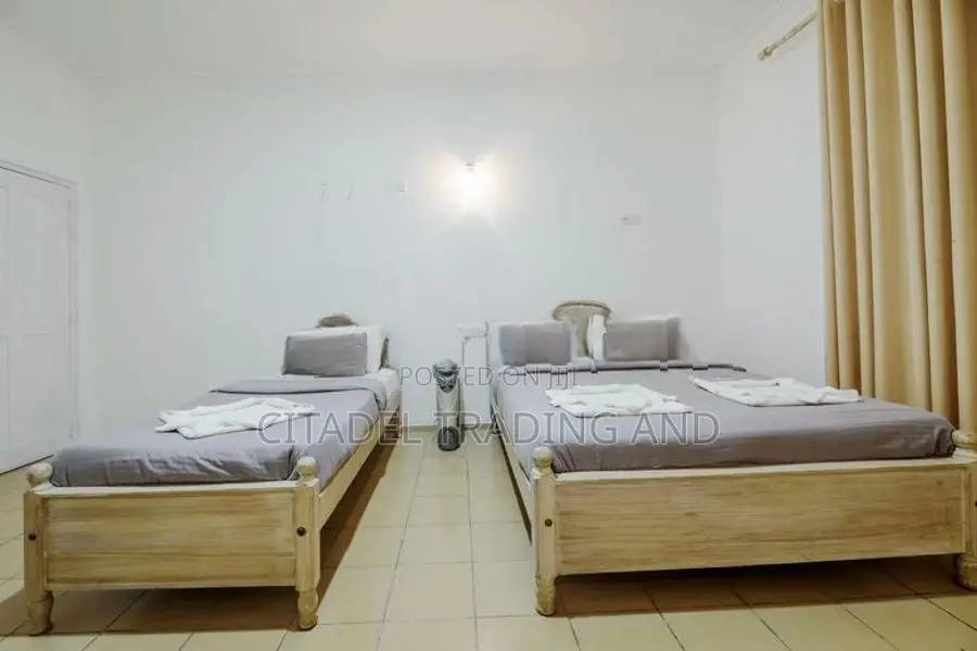 Premium Hotel For Sale In Nuwara Eliya - CC960