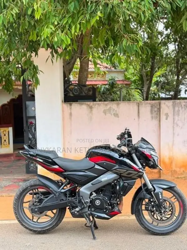 Bajaj Pulsar NS200 2026