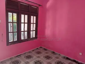 Single Story House for Sale in Wellampitiya