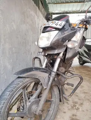 Honda CB Shine 2013