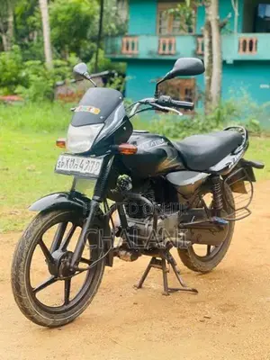 Bajaj Platina 100 2012