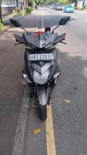 Yamaha RayZR 2019