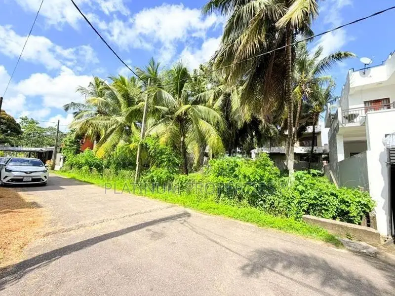 8P , 16P & 24P Lands For Sale Kottawa Rukmalgama - Rayners Range Schem