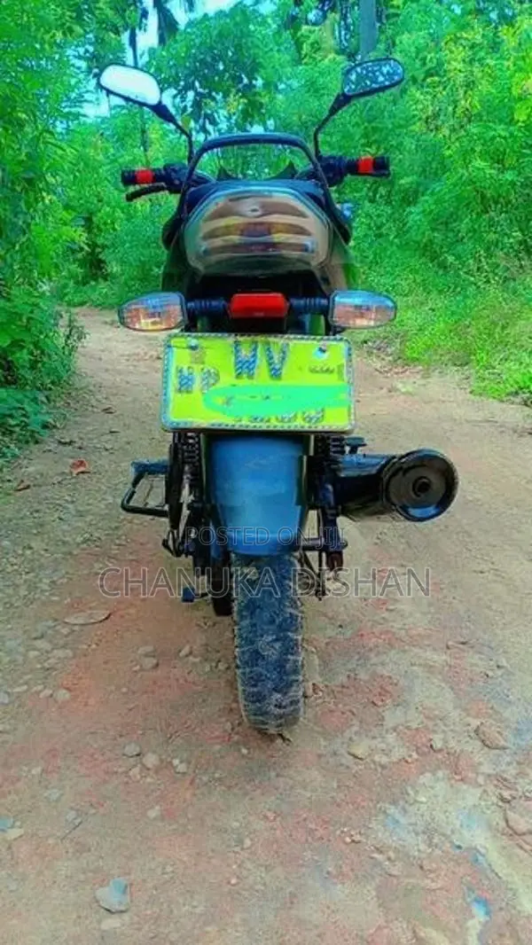 Bajaj Discover 2014