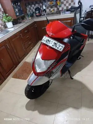 Honda Dio 2011