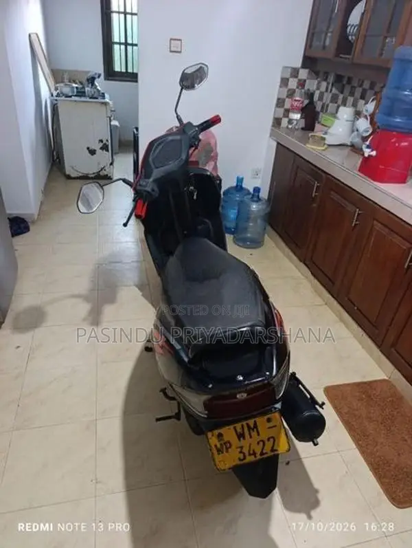 Honda Dio 2011