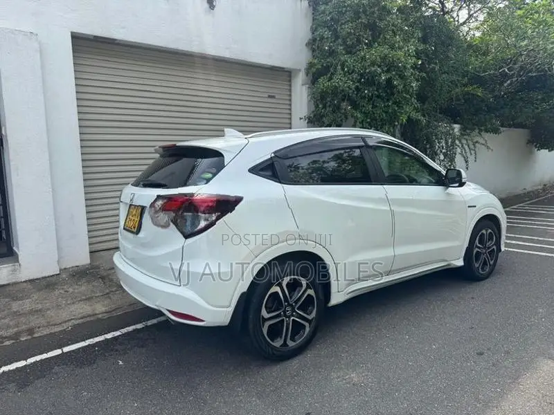 Honda Vezel Z SENSIN 2016