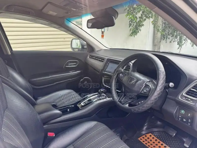 Honda Vezel Z SENSIN 2016
