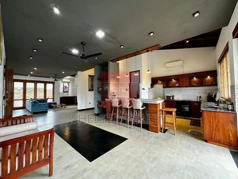 Luxury Fully Furnished 4 BR House for rent in Battaramulla