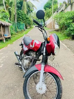 Bajaj CT100 2009