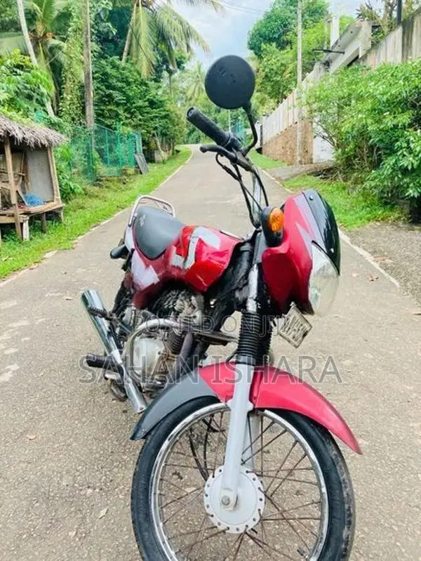 Bajaj CT100 2009
