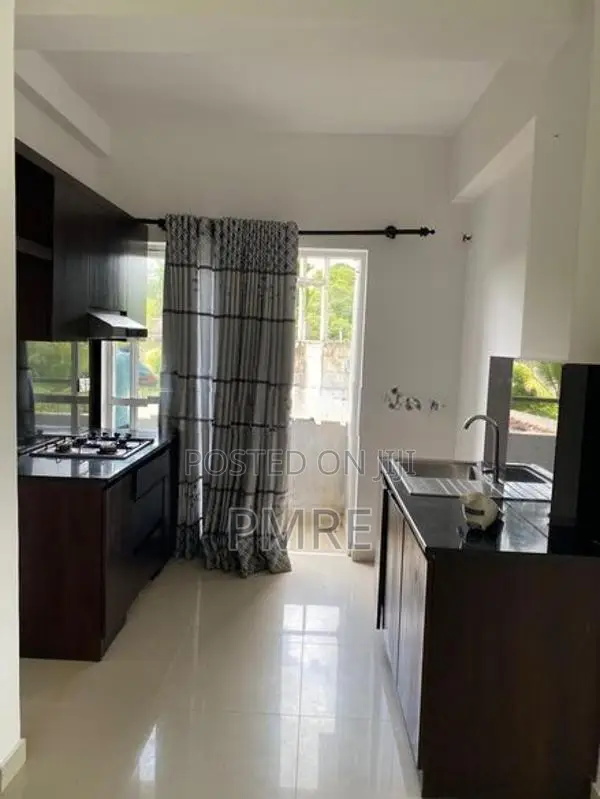 Apartment Flor Rent at Thalahena - Flora Skyline Residencies