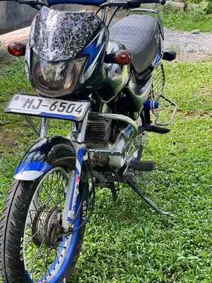 Bajaj CT100 2005