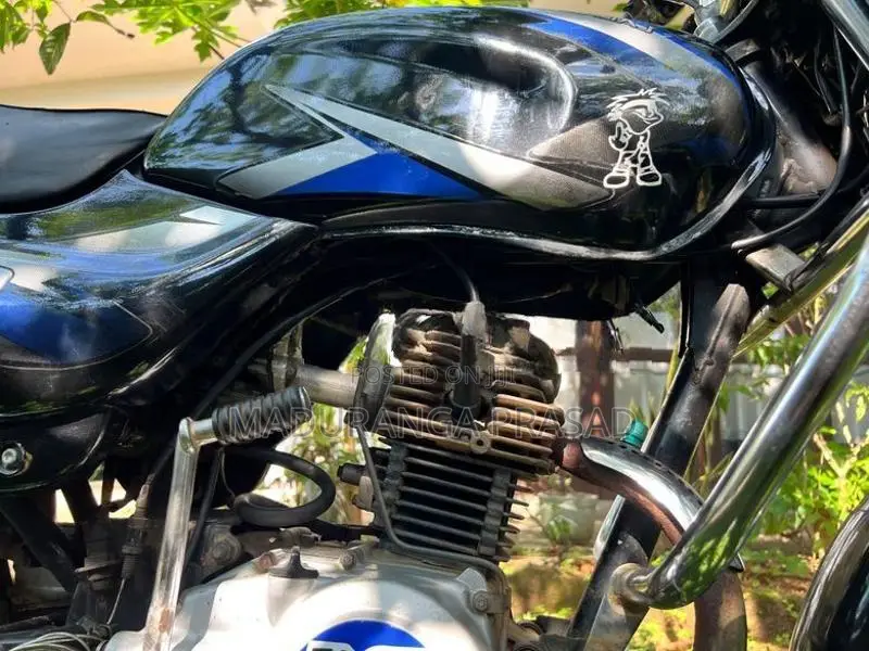 Bajaj CT100 2005