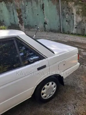 Nissan Sunny 1987